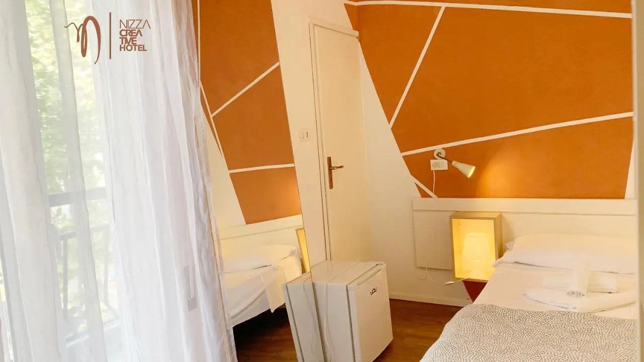 Hotel Nizza Creative Hotel Rimini 3*,
